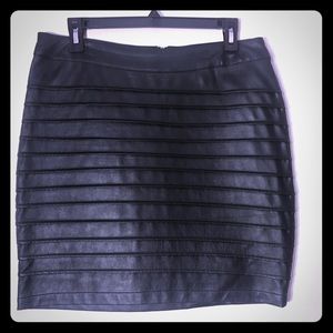 💖Max Studio💖 Faux Leather Mini Skirt sz 10